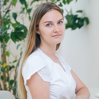 Парахоняк Вікторія Вікторівна