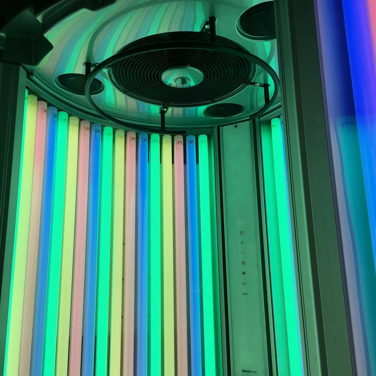 Rainbow tanning lamps *0.3 compliant* — image 3 of 5
