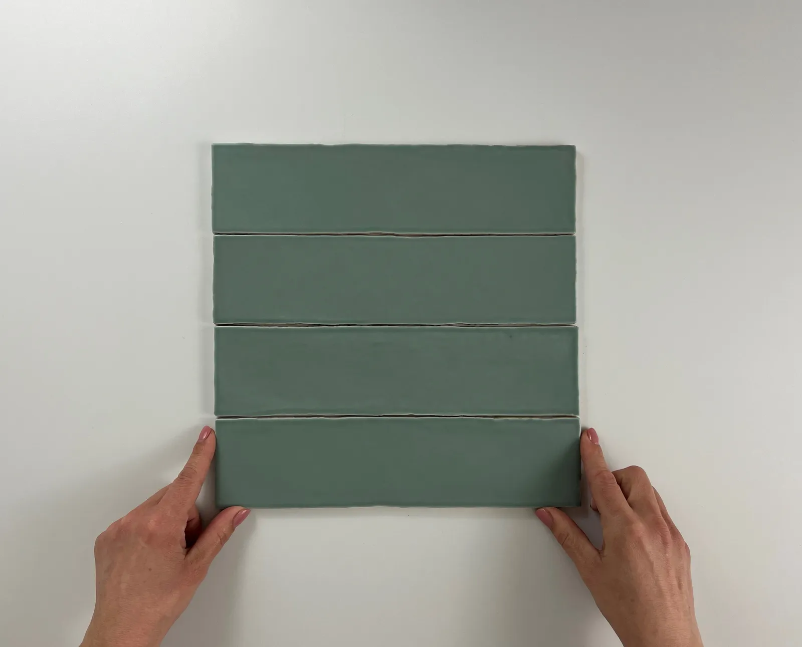 Colonial Jade mat 7,5x30