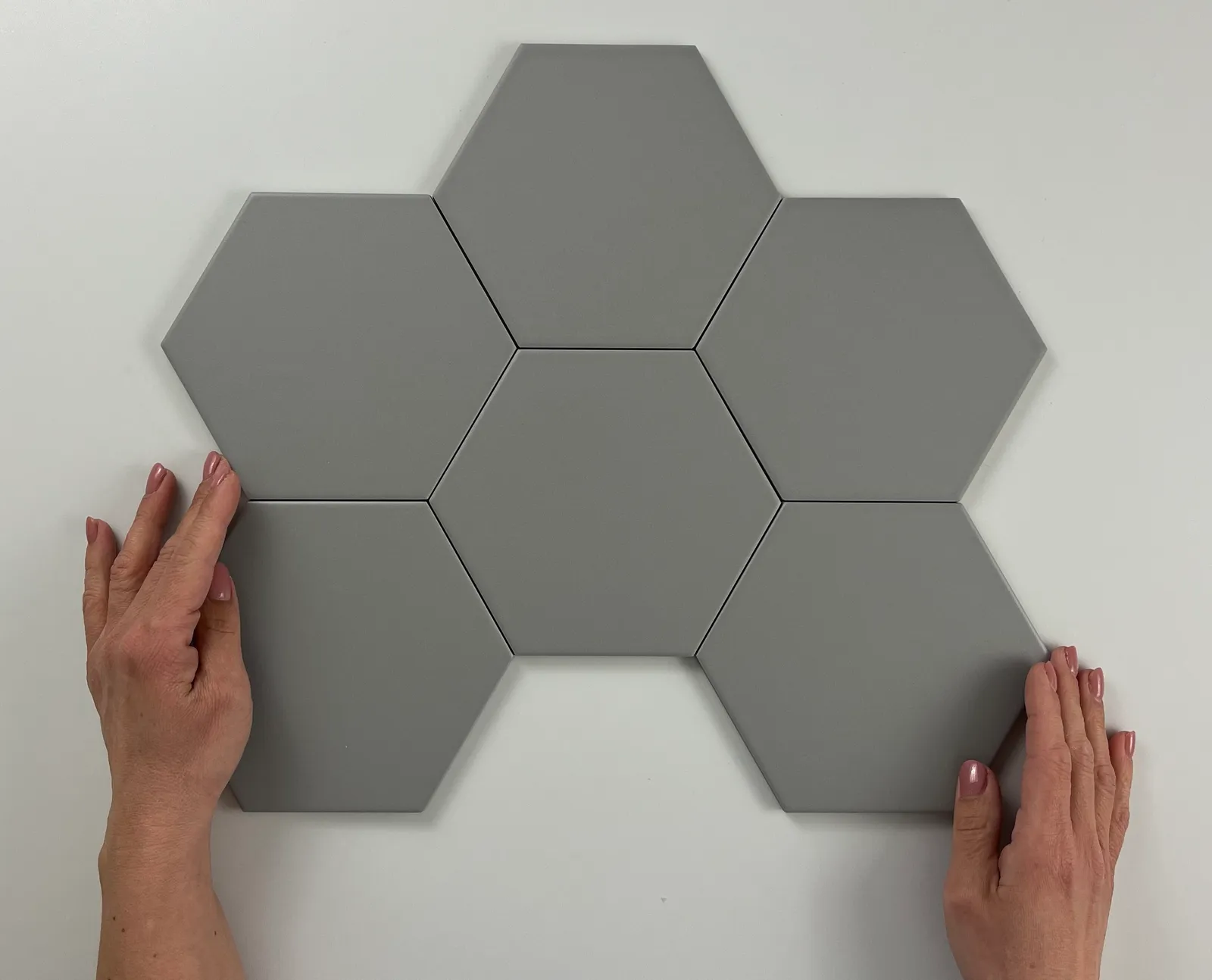 Hexagon Timeless Grey mat 15x17