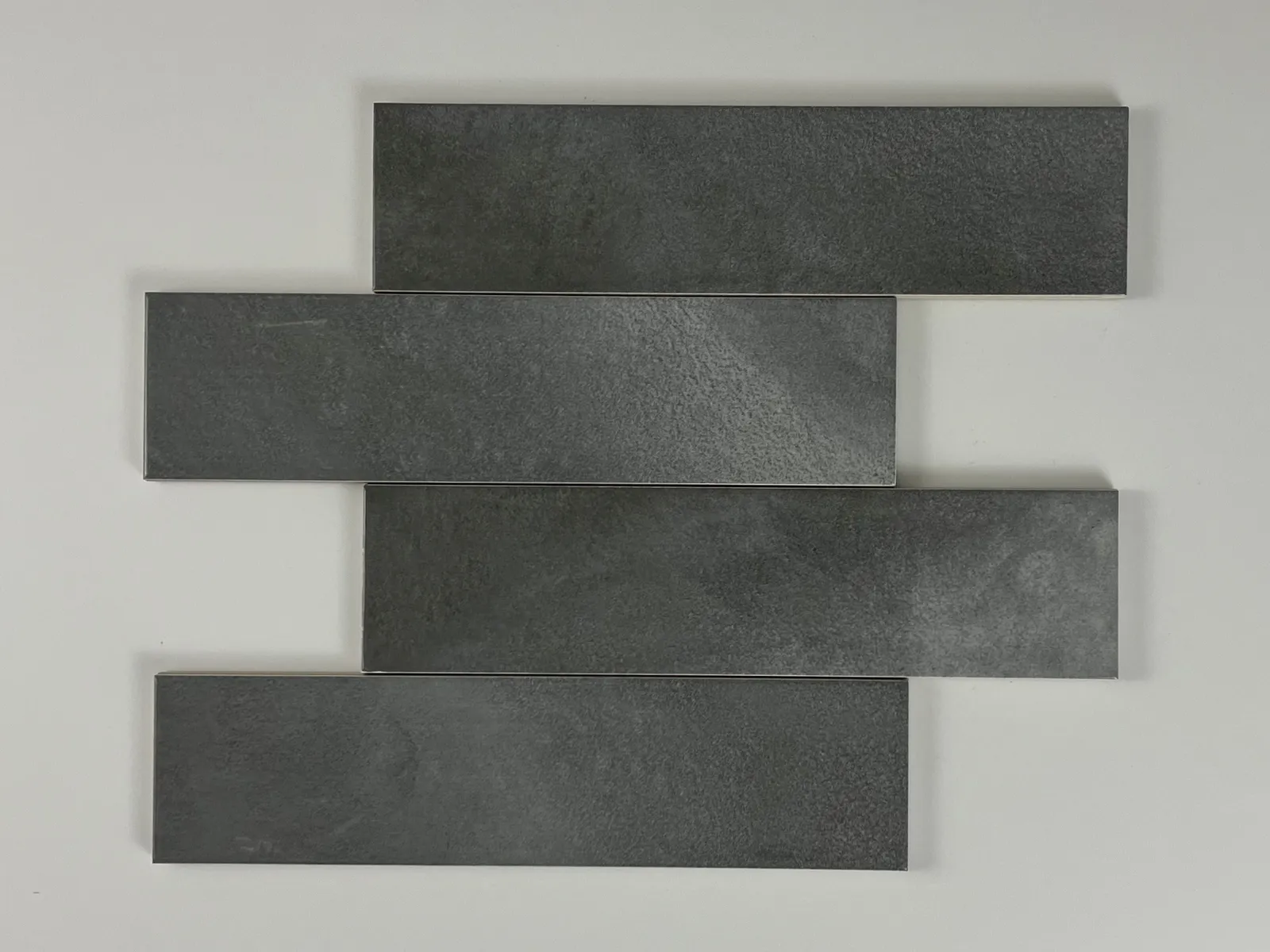 Moon Grey glans 7,5x30, foto 2 van 3