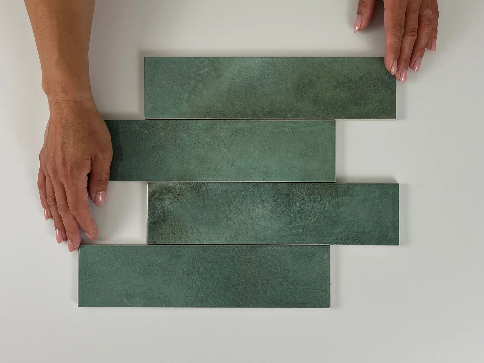 Sample Moon Green glans 7,5x30 (sample tegel)