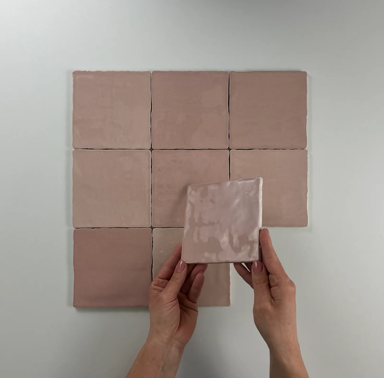 Moos Pink glans handvorm 13x13, foto 2 van 3