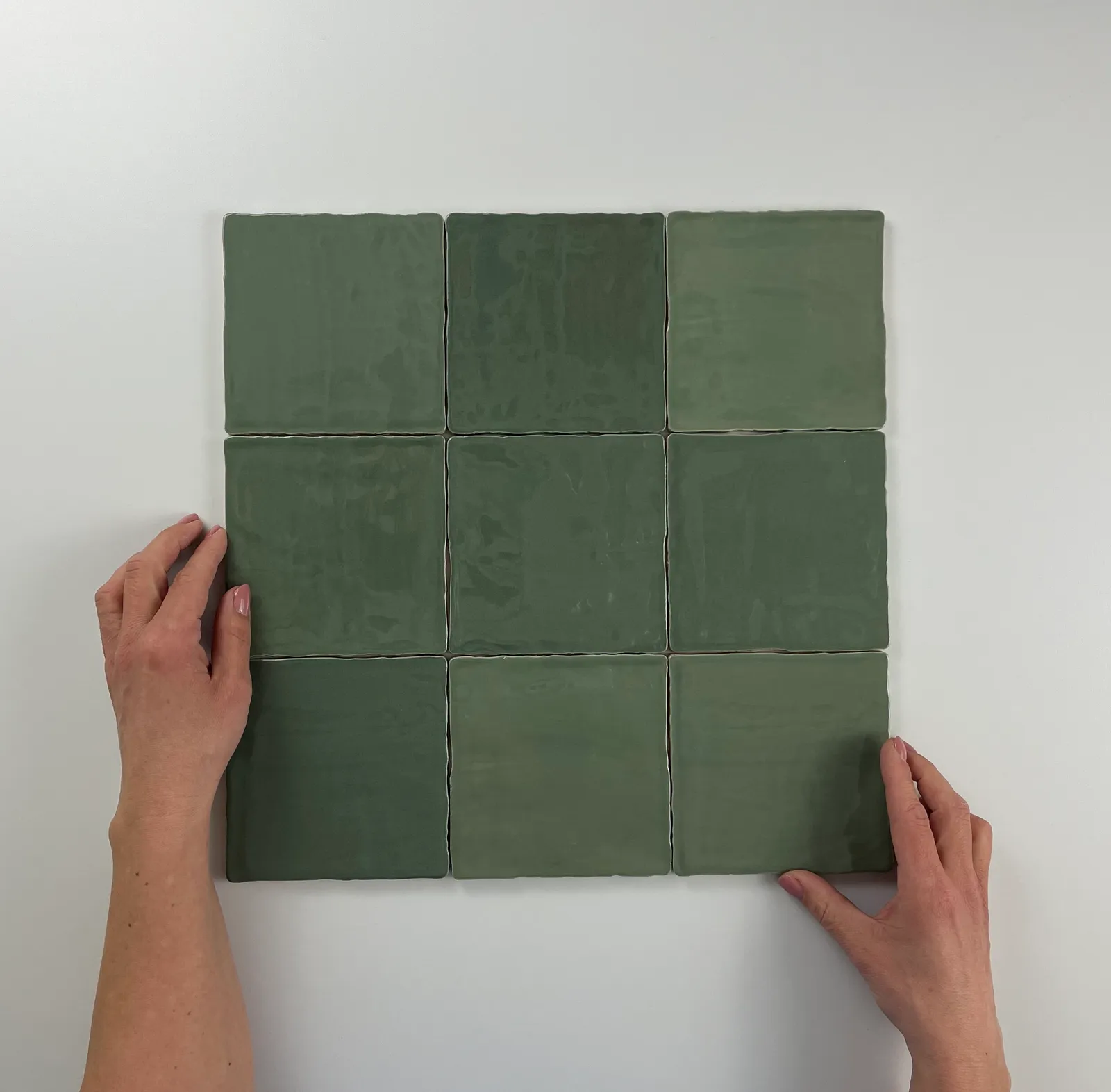 Moos Jade glans handvorm 13x13