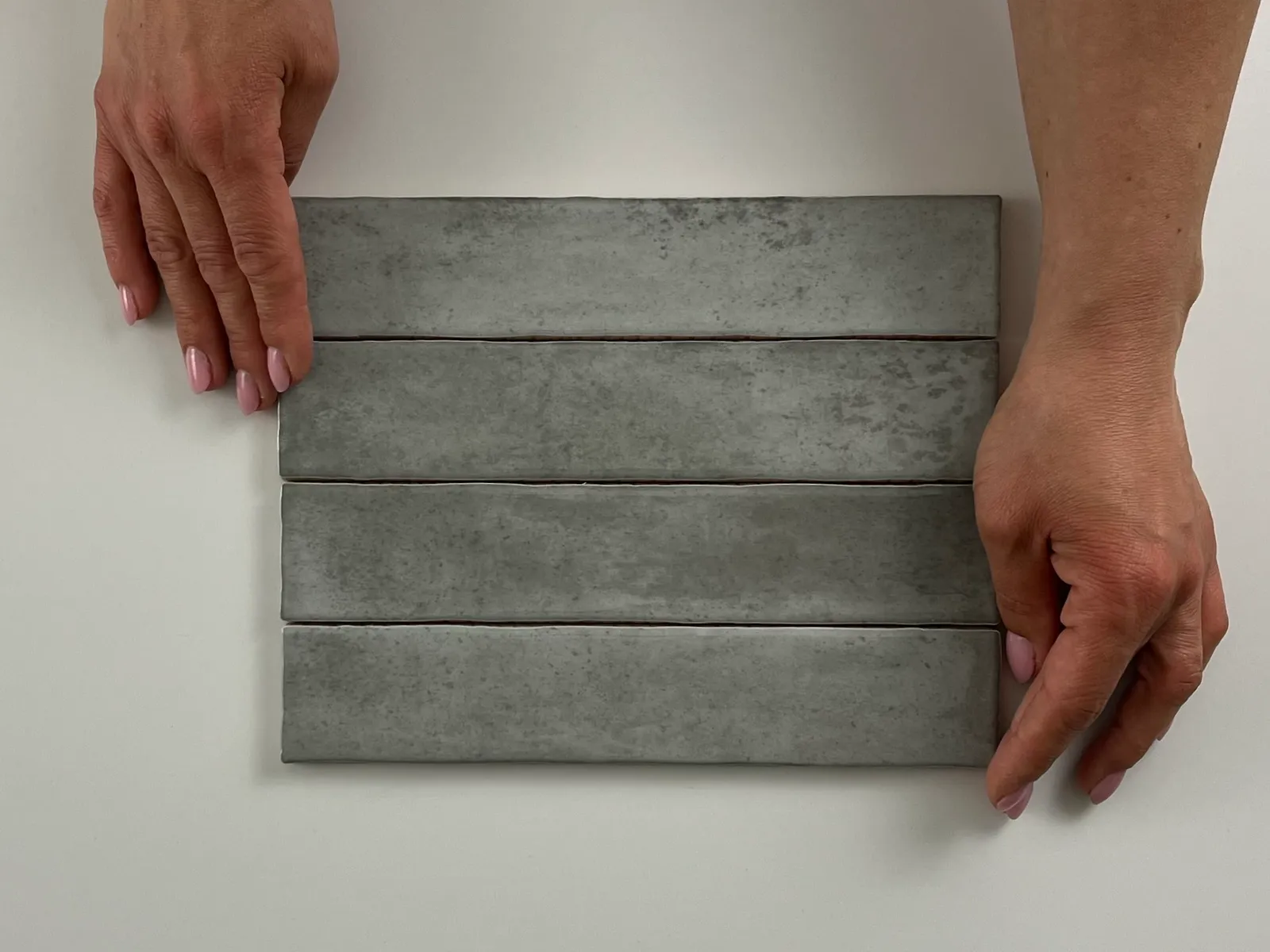 Sample Kalon Grey wandtegel 5x25 glans (sample tegel)
