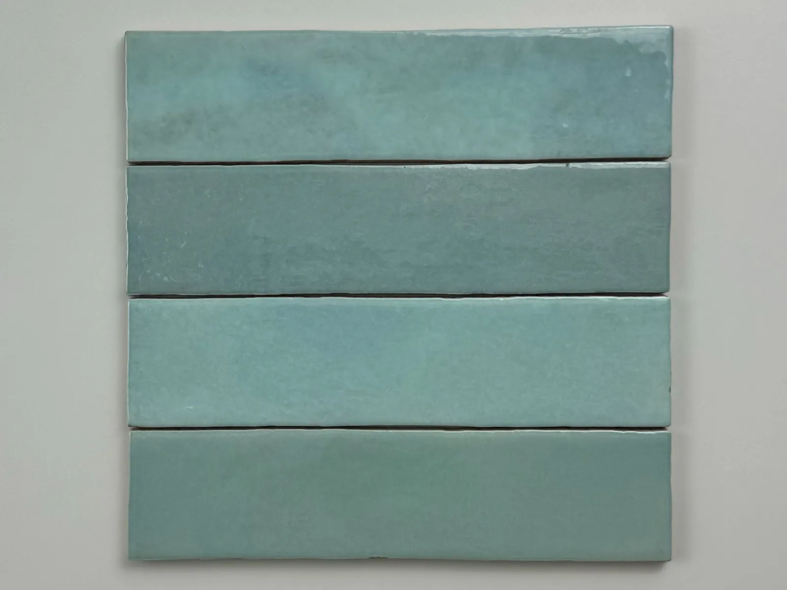 Trend tegels licht blauw glans 6x24,6, foto 2 van 6
