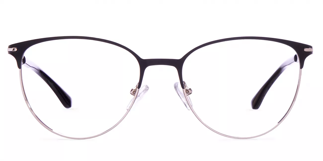 Krista glasses in Black