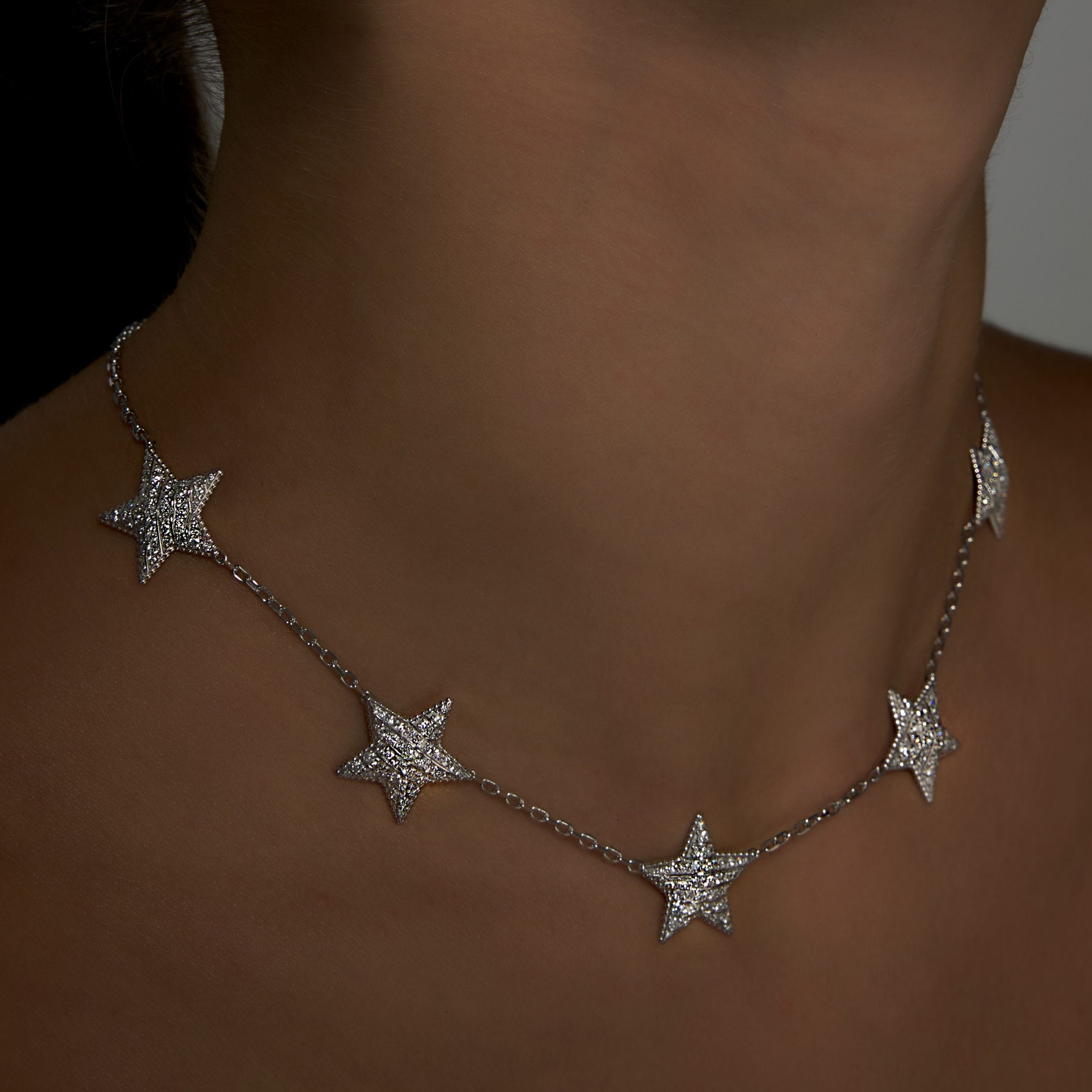 Adagio Choker Necklace in 18k white gold with diamonds, view 2