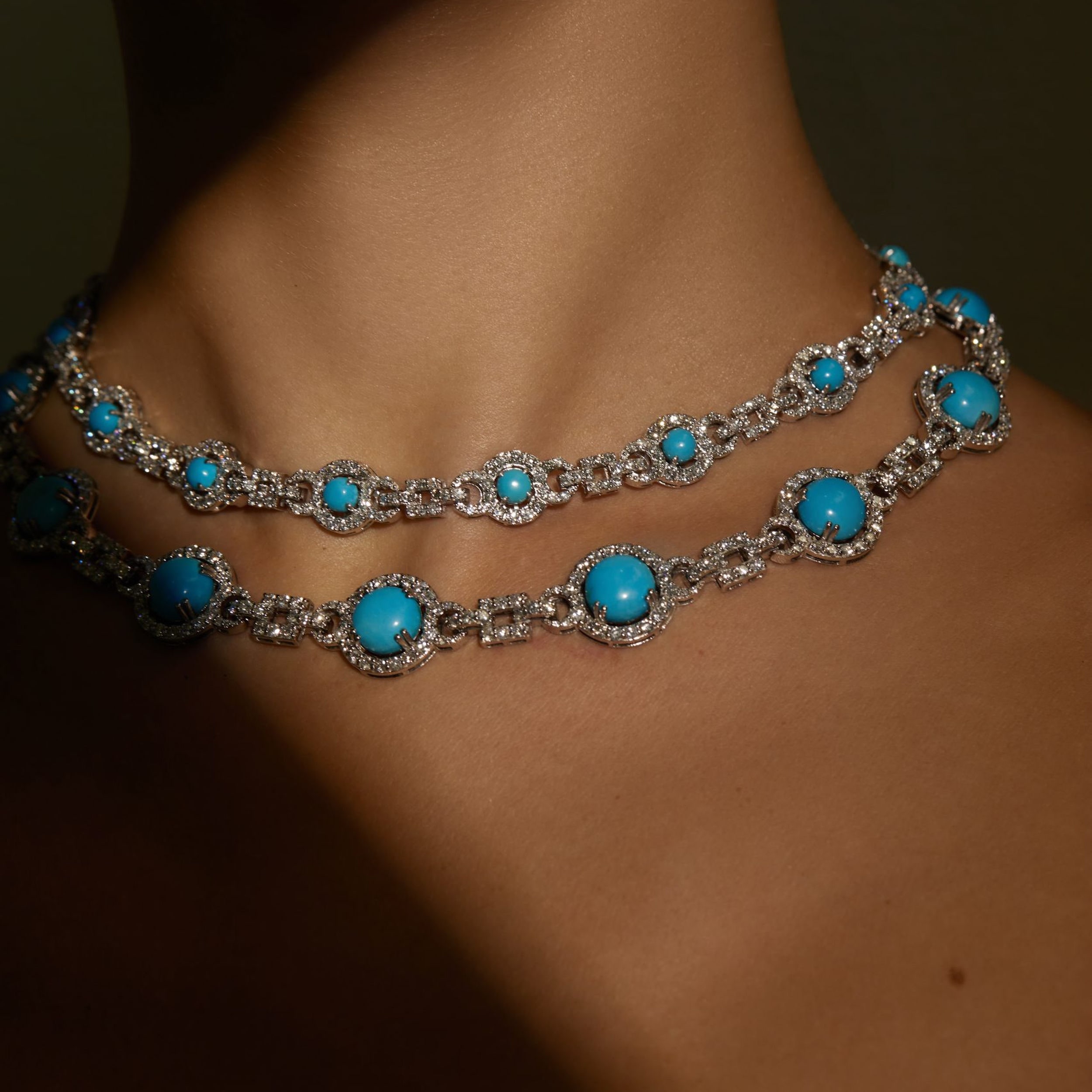 Apollonia Turquoise Necklace Big in 18k white gold with diamonds and turquoise, view 6