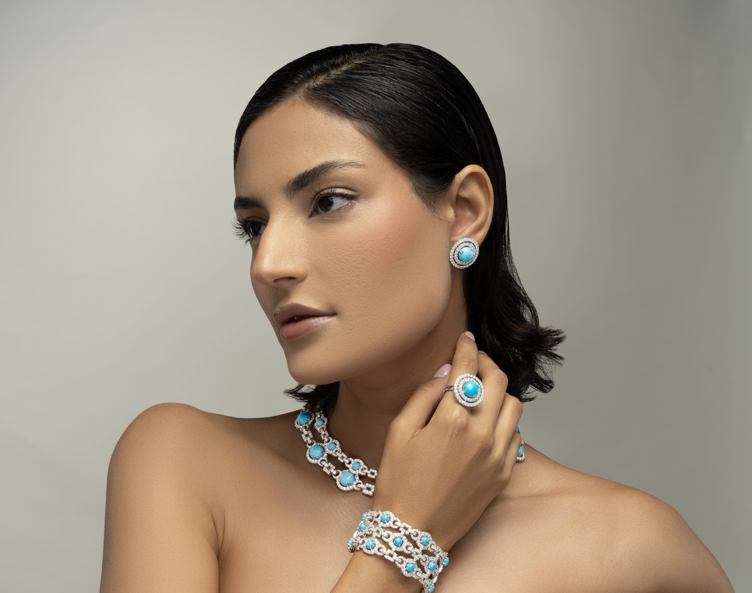 Apollonia Turquoise Necklace Small in 18k white gold with diamonds and turquoise, view 3