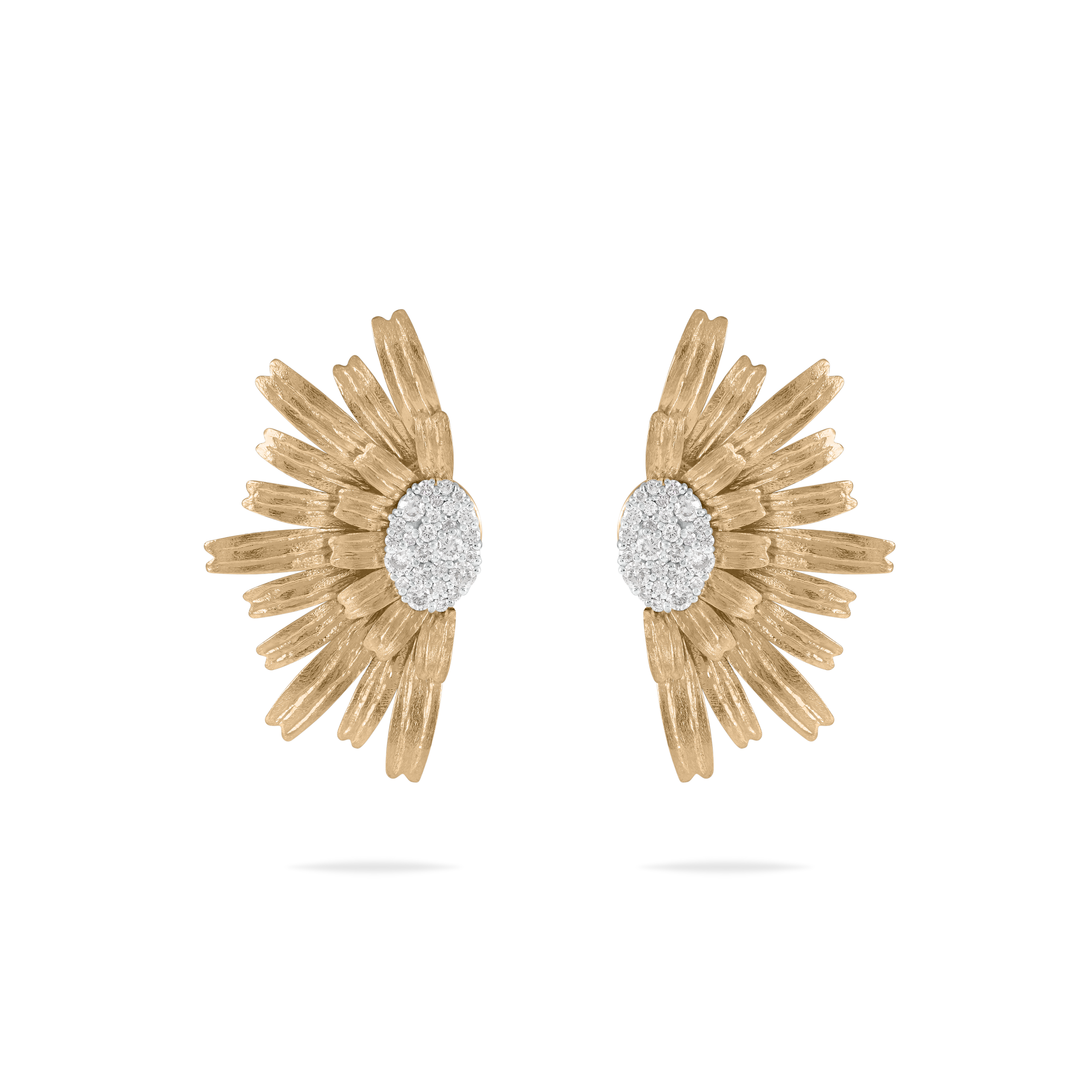Bloom Gold Earrings in 18k yellow gold with diamonds