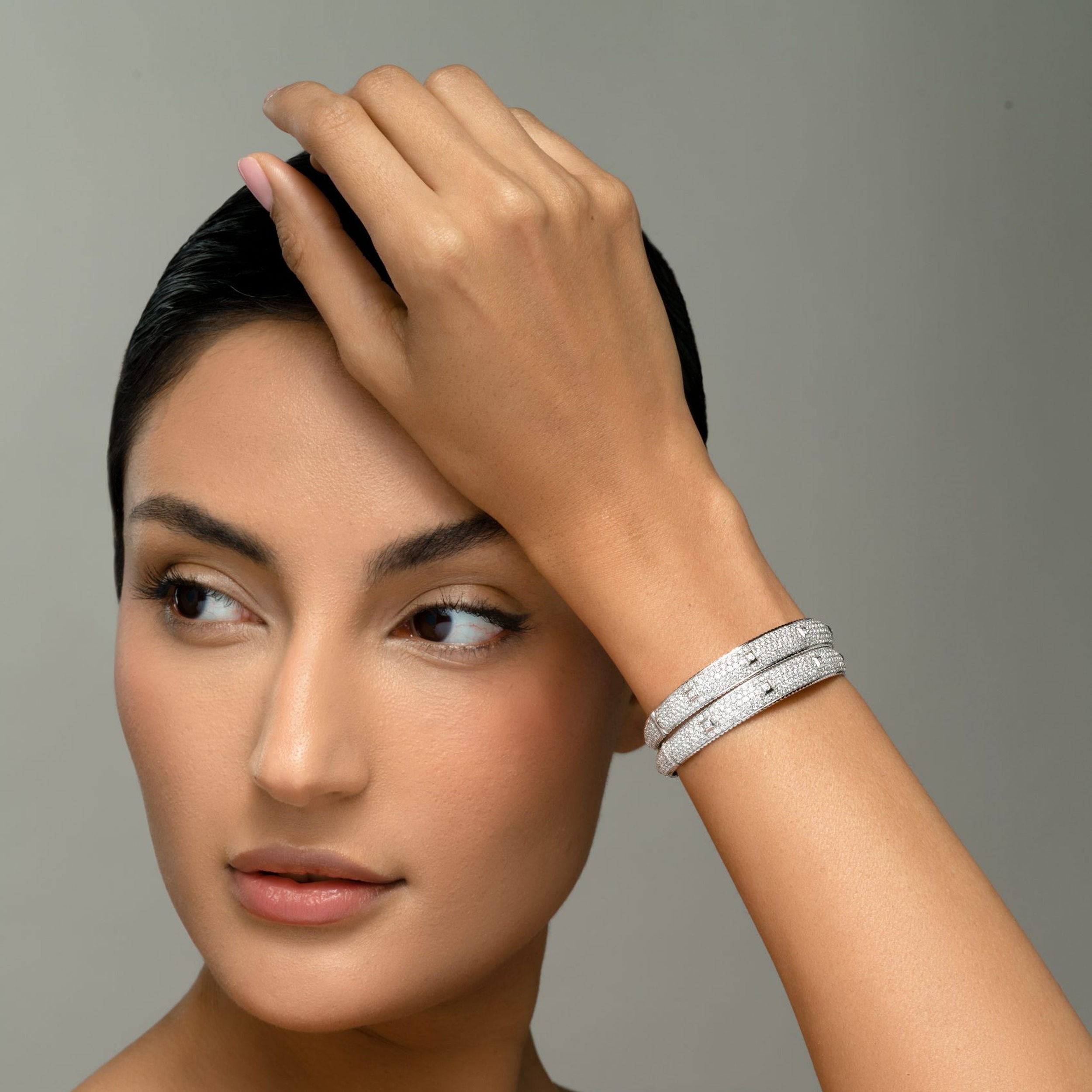 Charming Charm Bangle in 18k white gold with diamonds, view 3