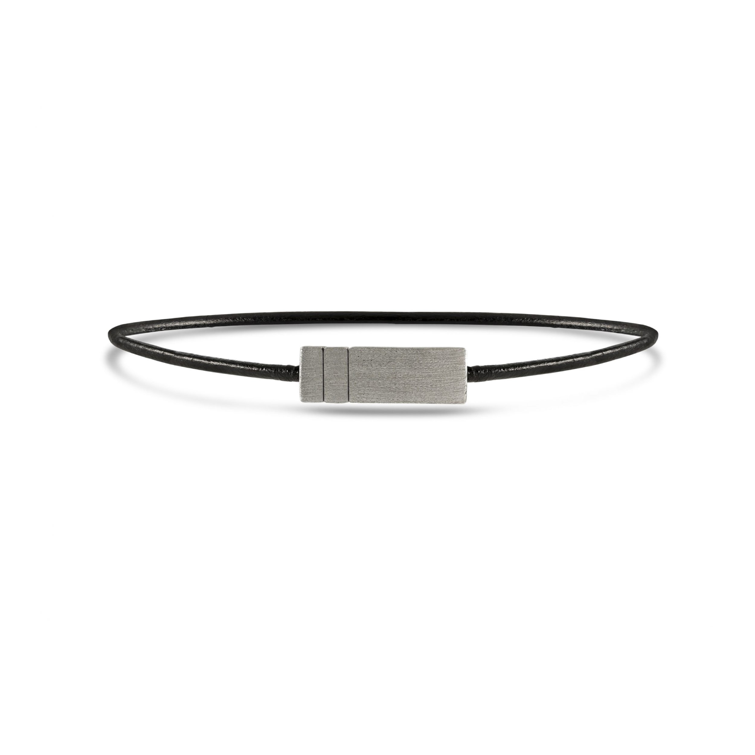 Dani Bracelet in platinum