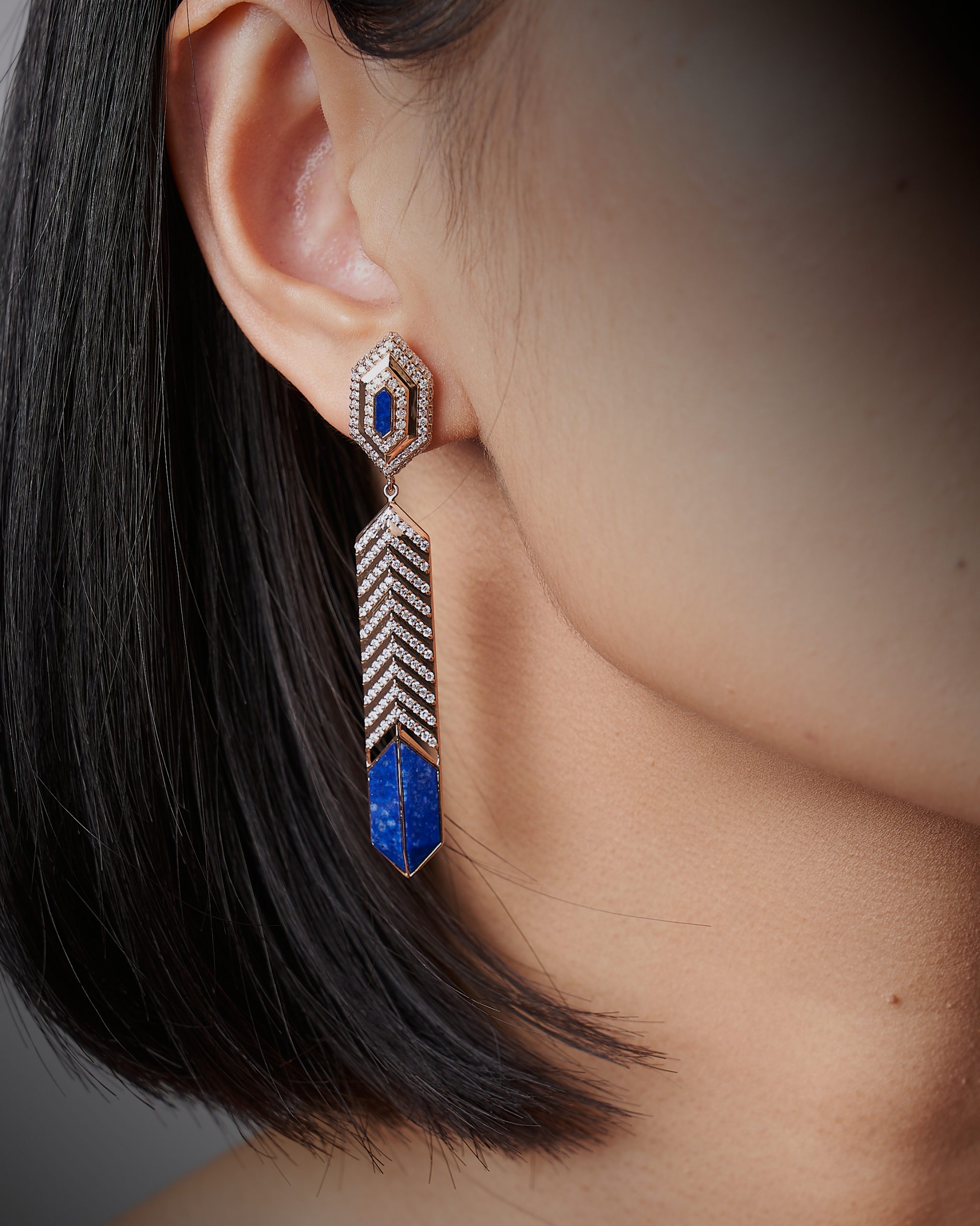 Hatshepsut Long Earrings with diamonds and lapis lazuli, view 2