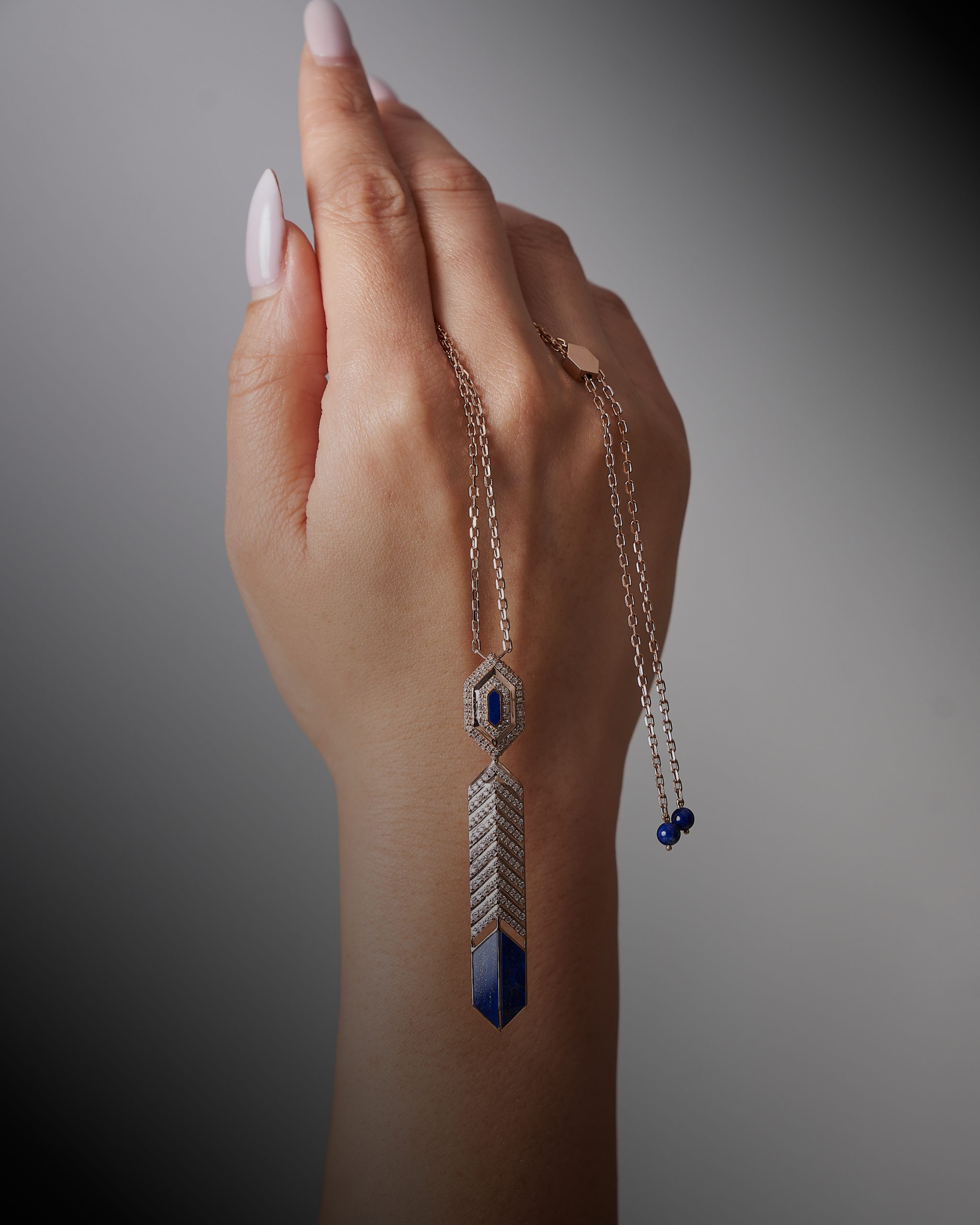 Hatshepsut Long Pendant with diamonds and lapis lazuli, view 5