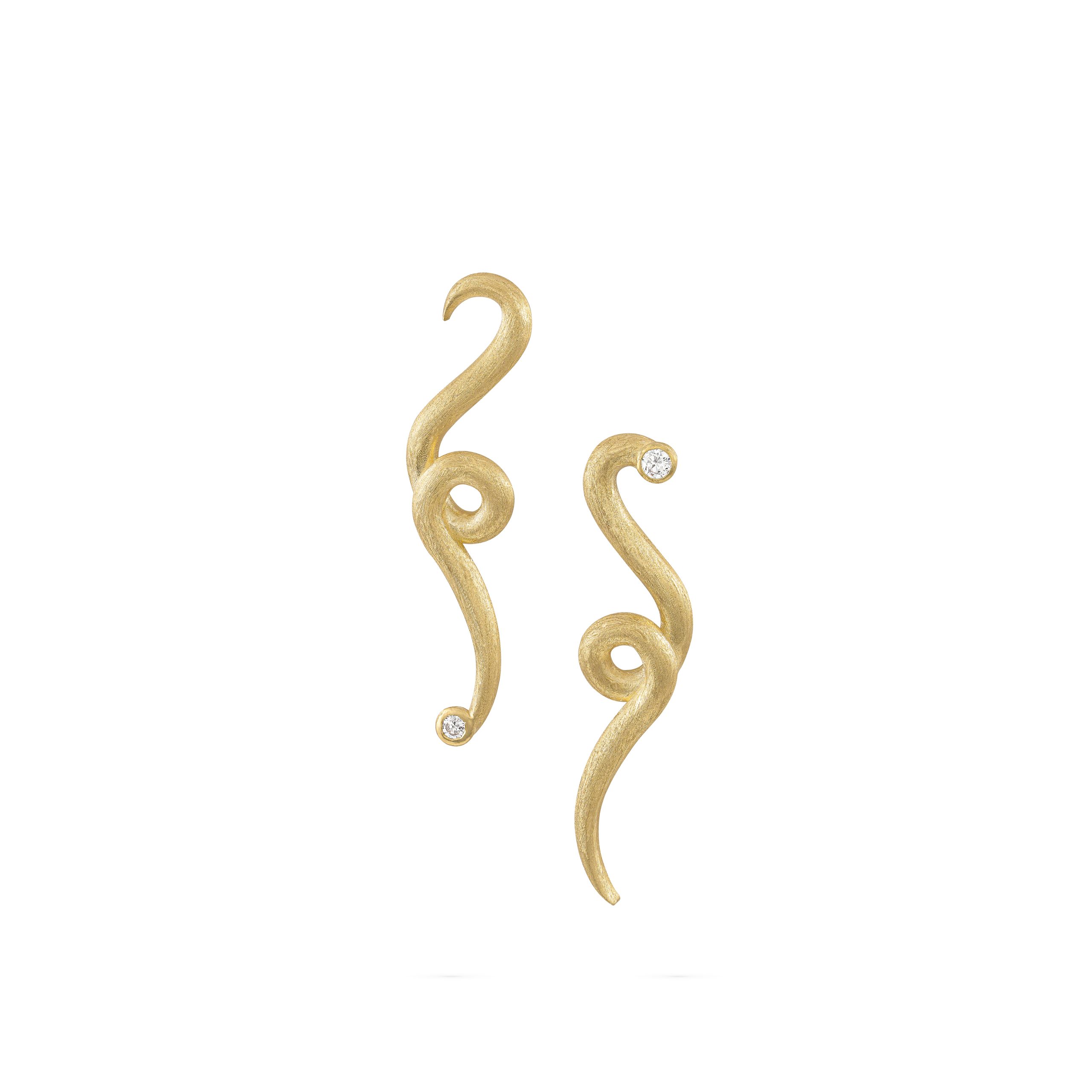 La Via Big Earrings in 18k yellow gold with diamonds