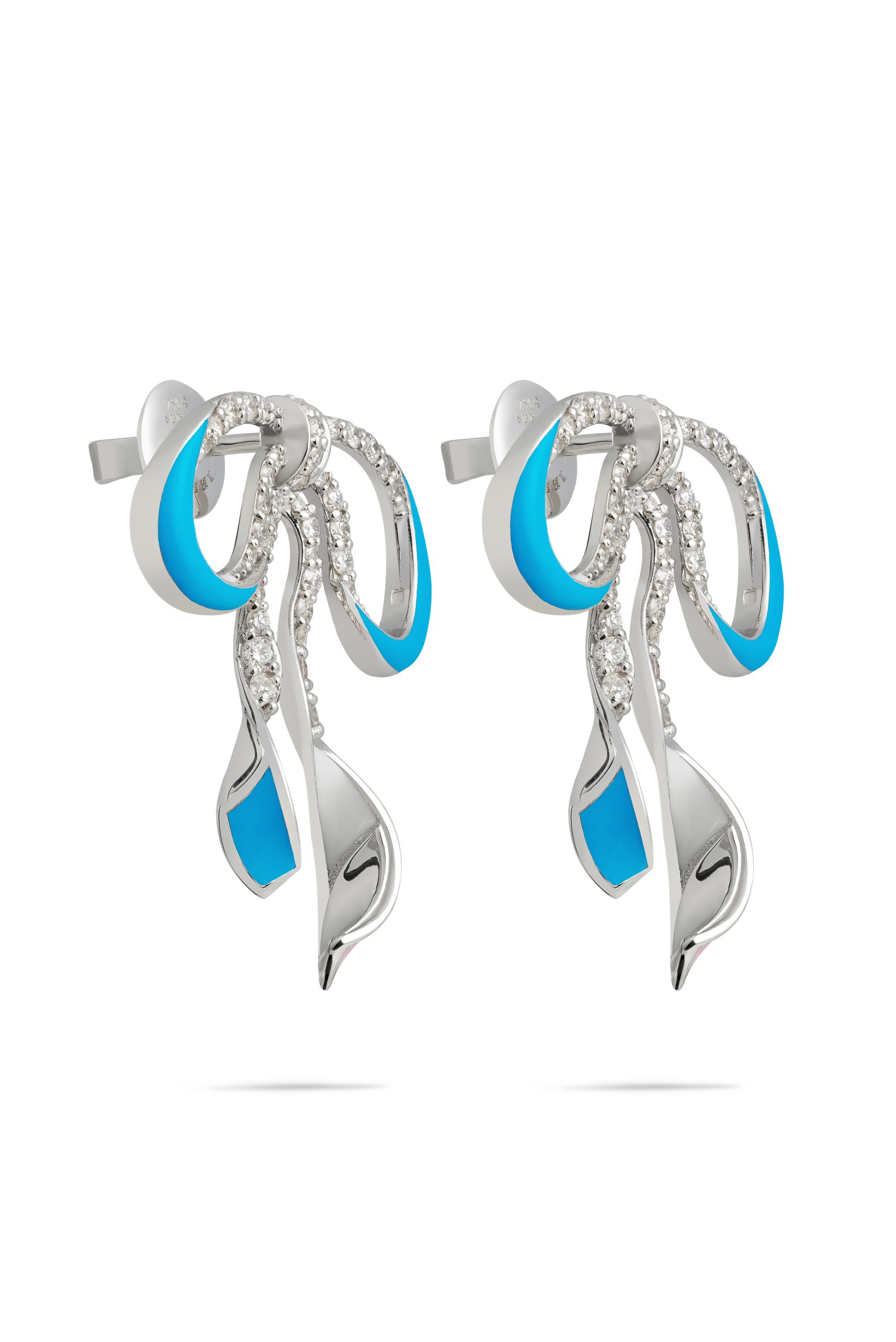 Tied With Love Earring S in 18k white gold with diamonds, view 3