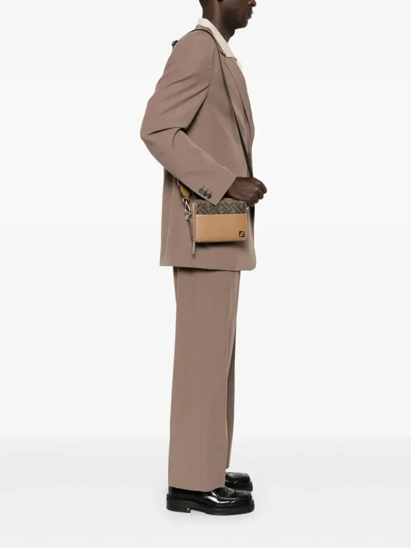 Çantë Dore Fendi Squared FF Camera Case