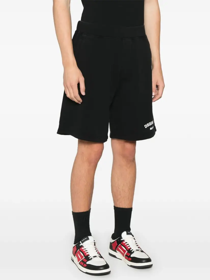 Pantallona të shkutra DSquared2 Relax Fit Shorts