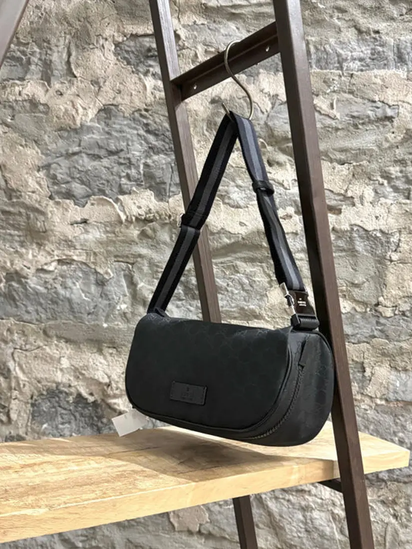 Çantë me rrip Gucci Nylon Black GG Monogram