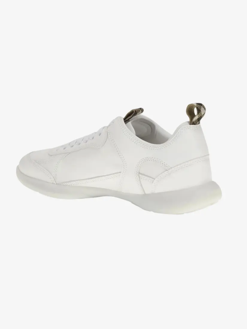 Atlete Burberry Matrix