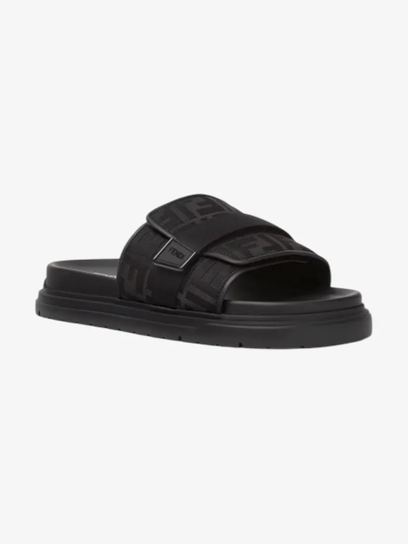 Shapka Fendi Chunky Slides