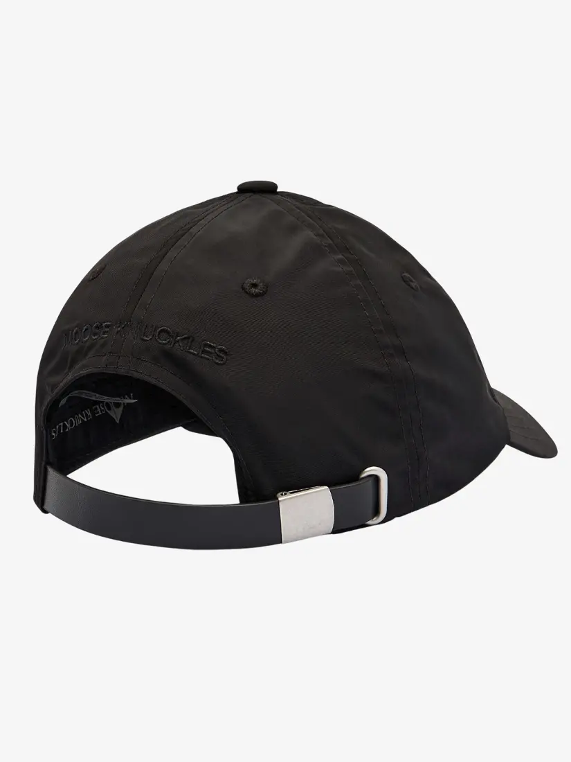 Kapele Moose Knuckles Crescent Logo