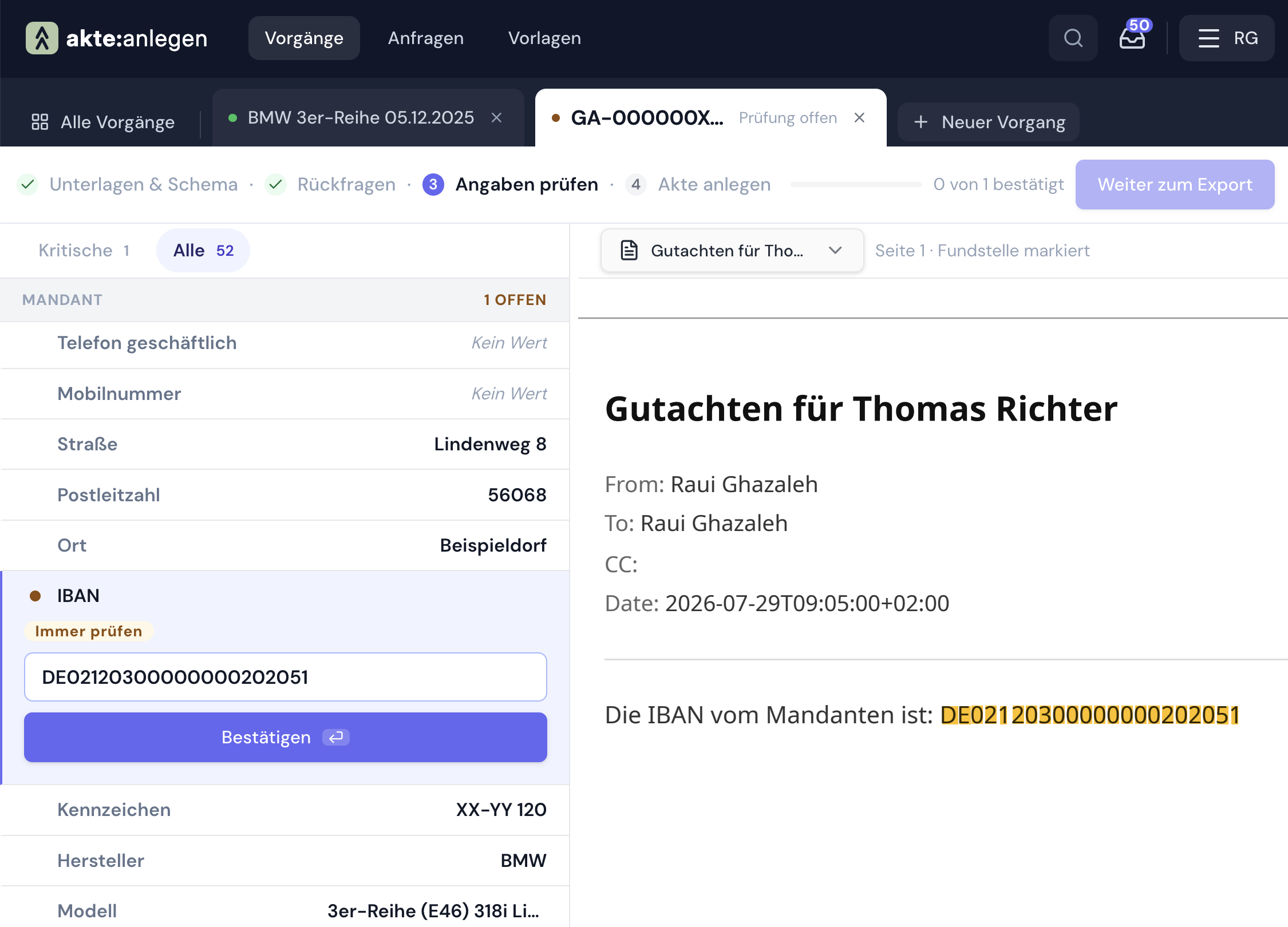 Extrahierte Daten prüfen: Wert links, Quelldokument rechts