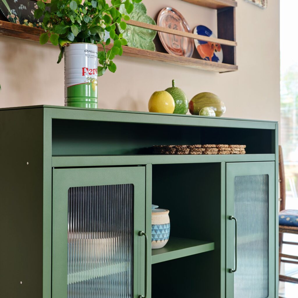 Fern Stendi Peek