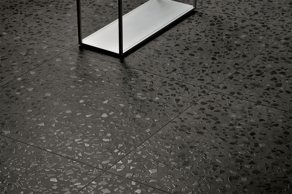 Coem Terrazzo Maxi Bucchero vloertegel mat - kleur zwart (foto 3)