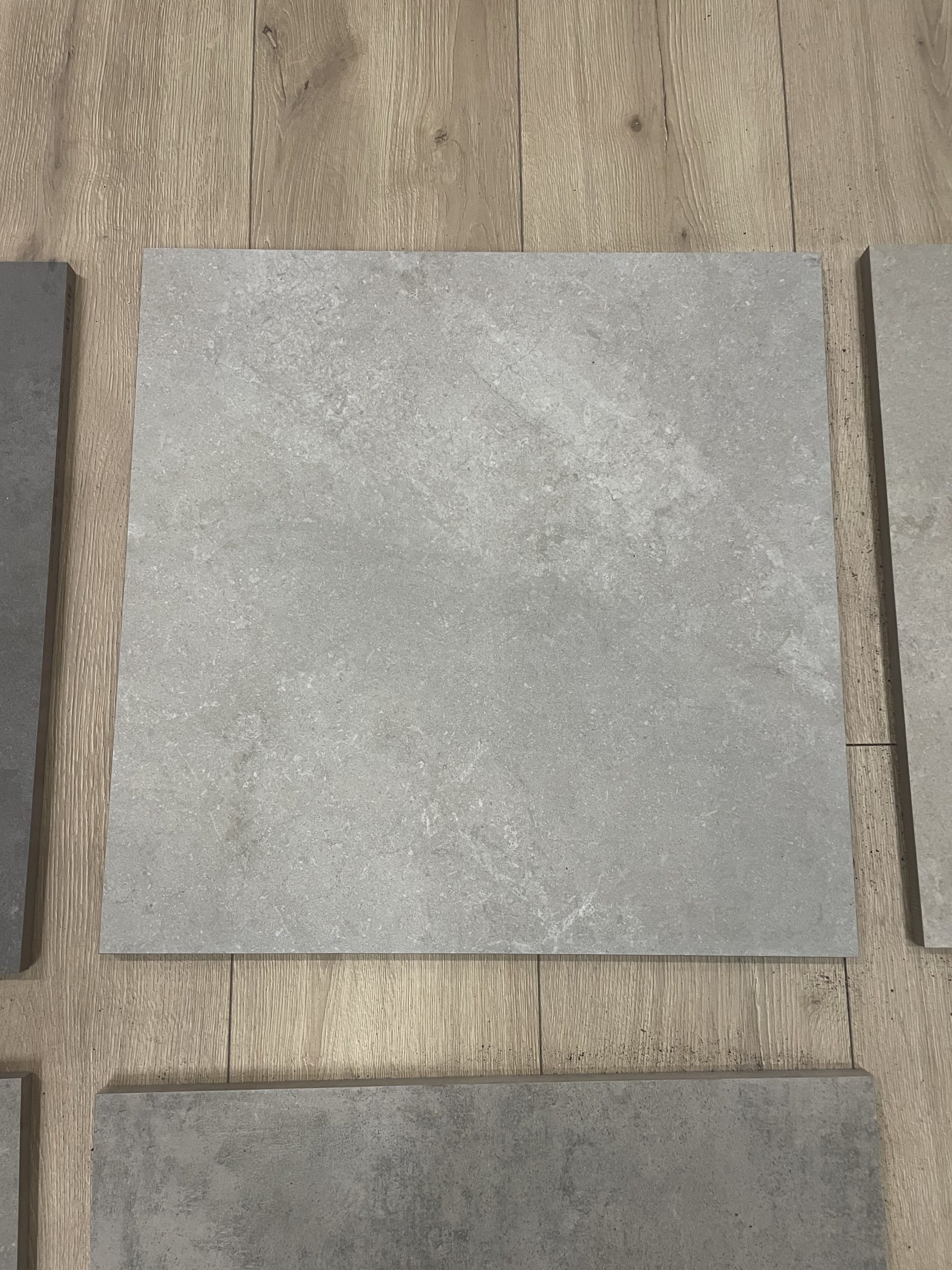 Keramische Tuintegels 60x60x2cm - kleur grijze tegels (foto 4)