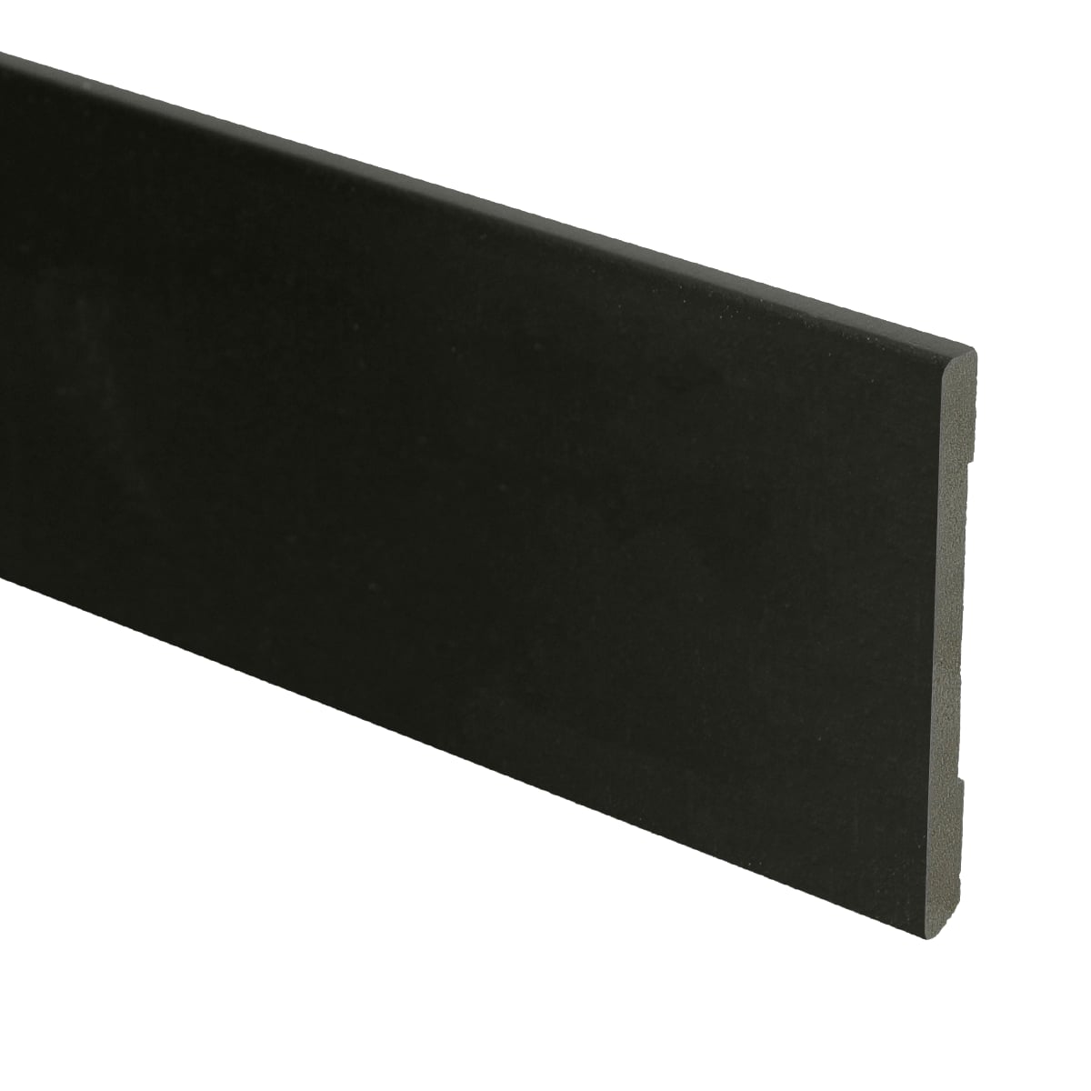MDF Moderne plint 70x6 zwart voorgelakt RAL 9005