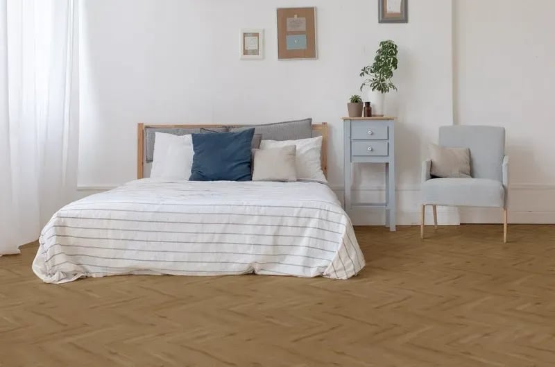 Gelasta Callisto Visgraat Rigid Click 5200 Natural Oak Dark - PVC vloer in bruin (foto 3)