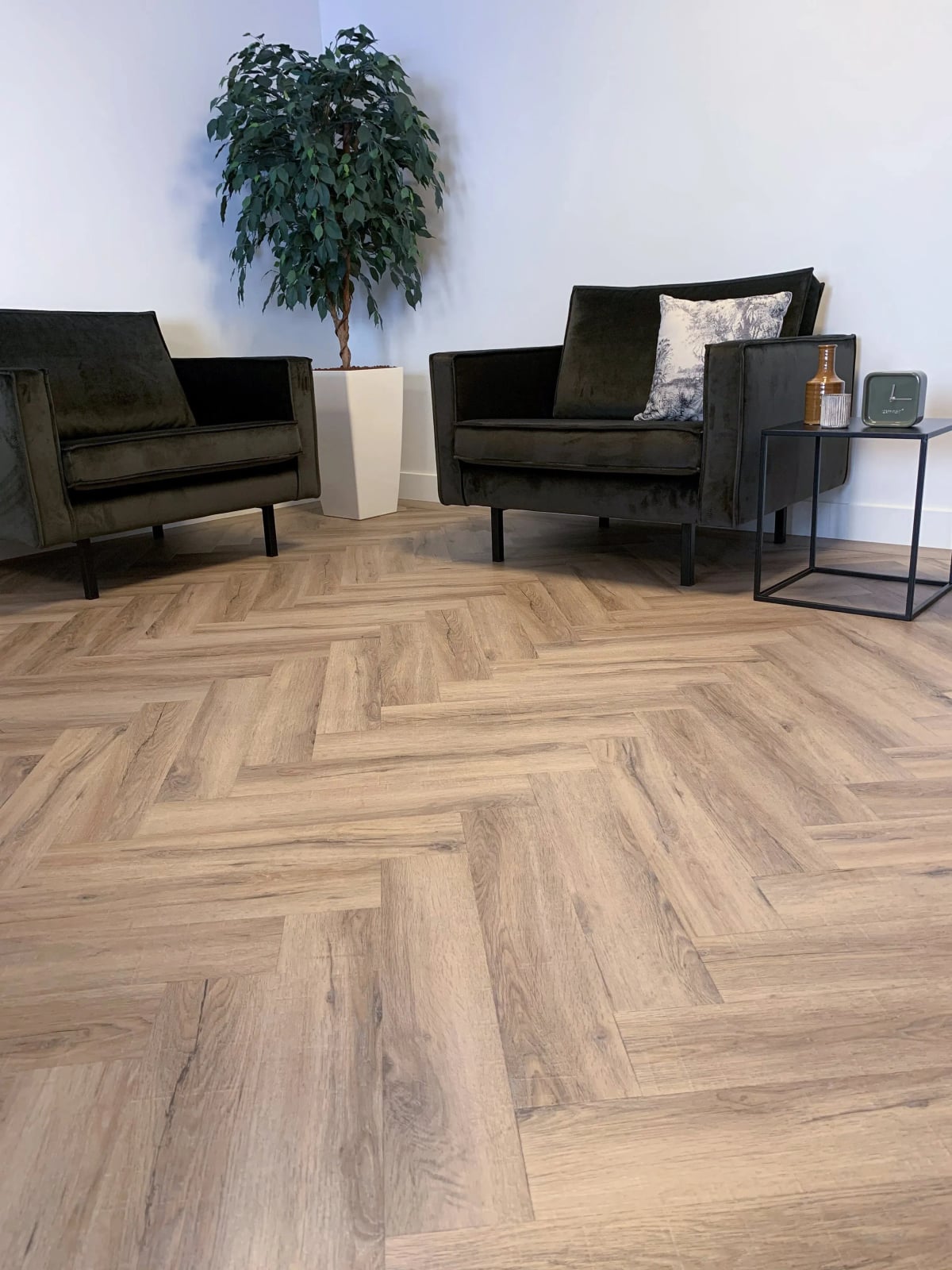 Gelasta City Visgraat 4700 Smoked Oak Light - PVC vloer in beige (foto 4)