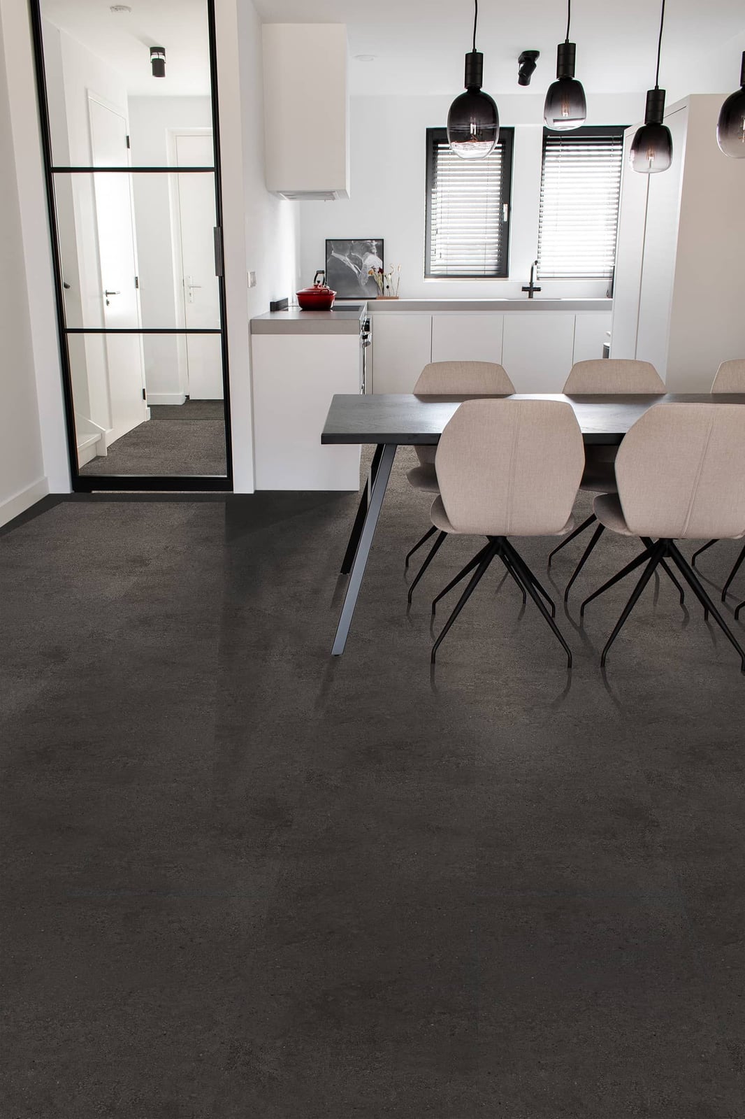 Gelasta Nova Rigid Click 7403 Arctic Graphite - PVC vloer in antraciet, tegelformaat (foto 2)