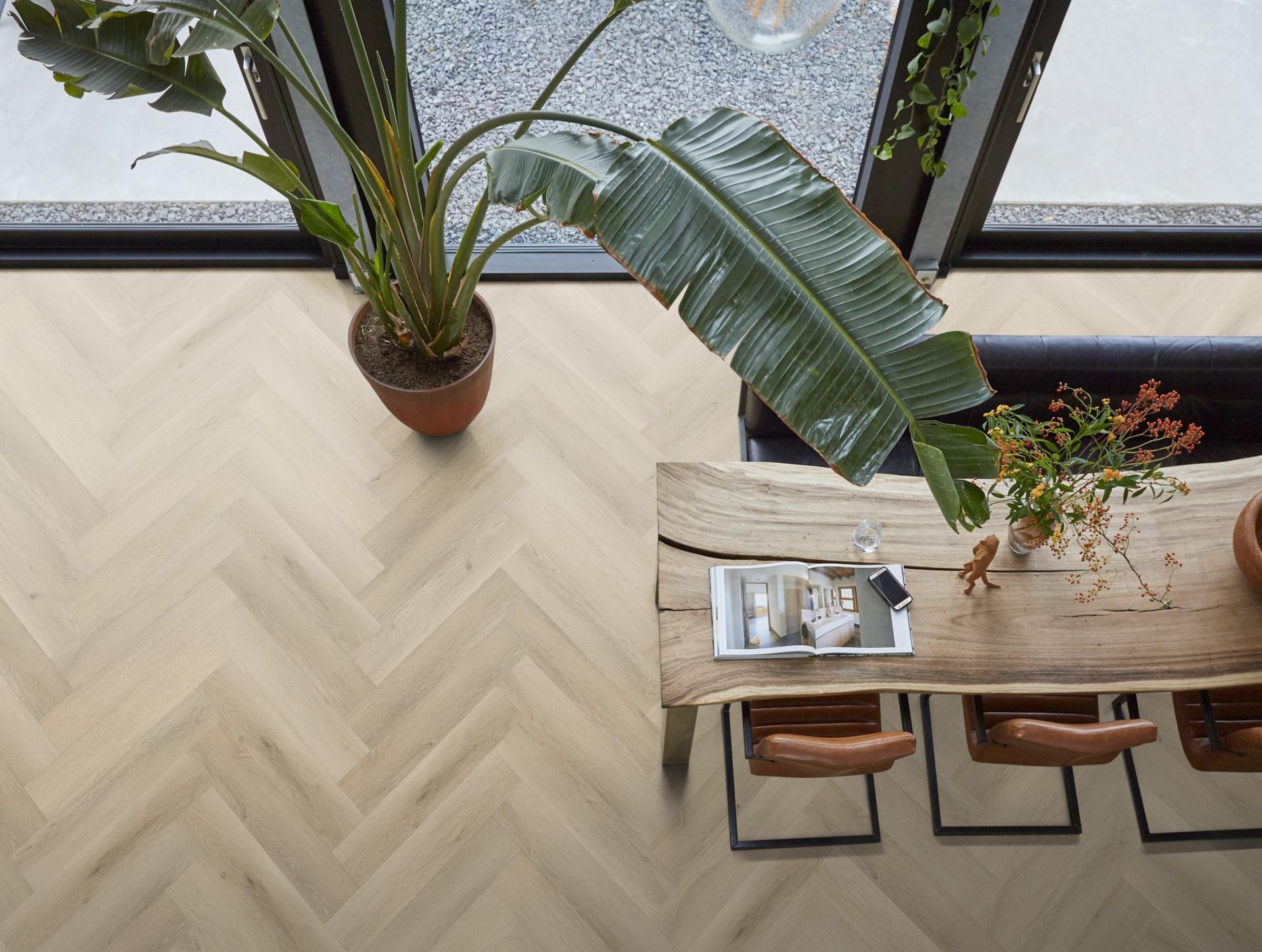 YUP XL Mayfair herringbone click SRC warm oak - PVC vloer in bruin, visgraat (foto 2)