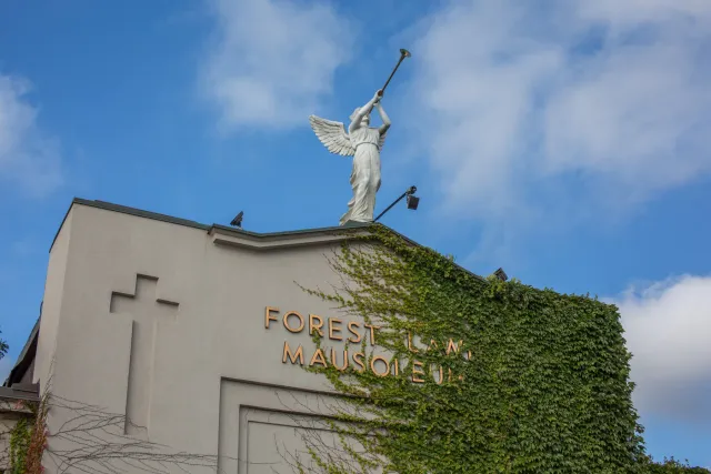 Mausoleum Burial Crypt for sale