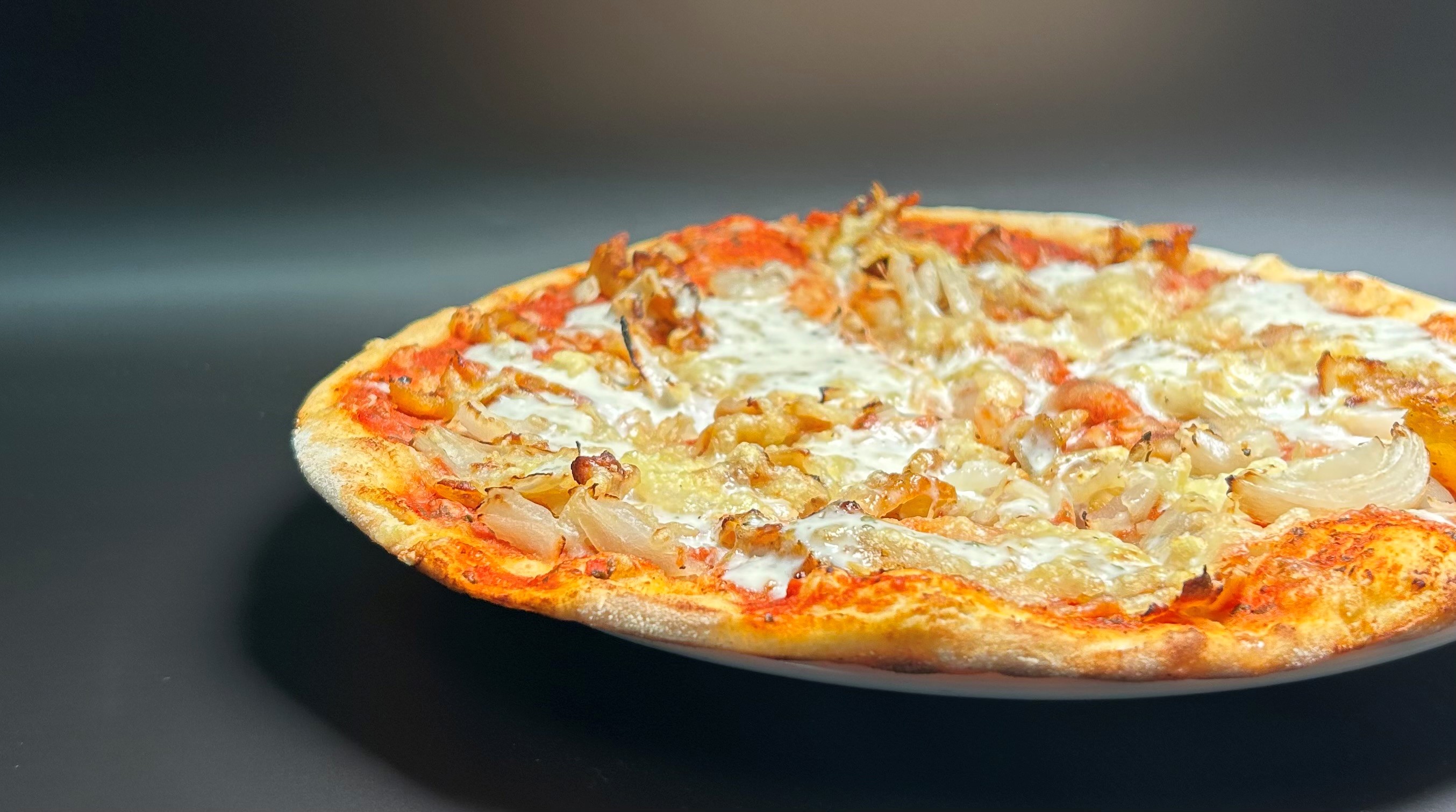 Pizza Kebap mit Hähnchen Kebap und Käse