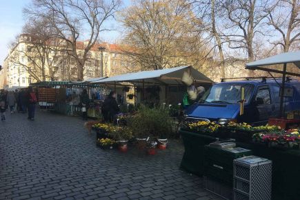 Wochenmarkt Arnswalder Platz - Bötzowviertel am Stierbrunnen