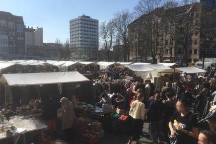 Trödelmarkt auf dem Leopoldplatz