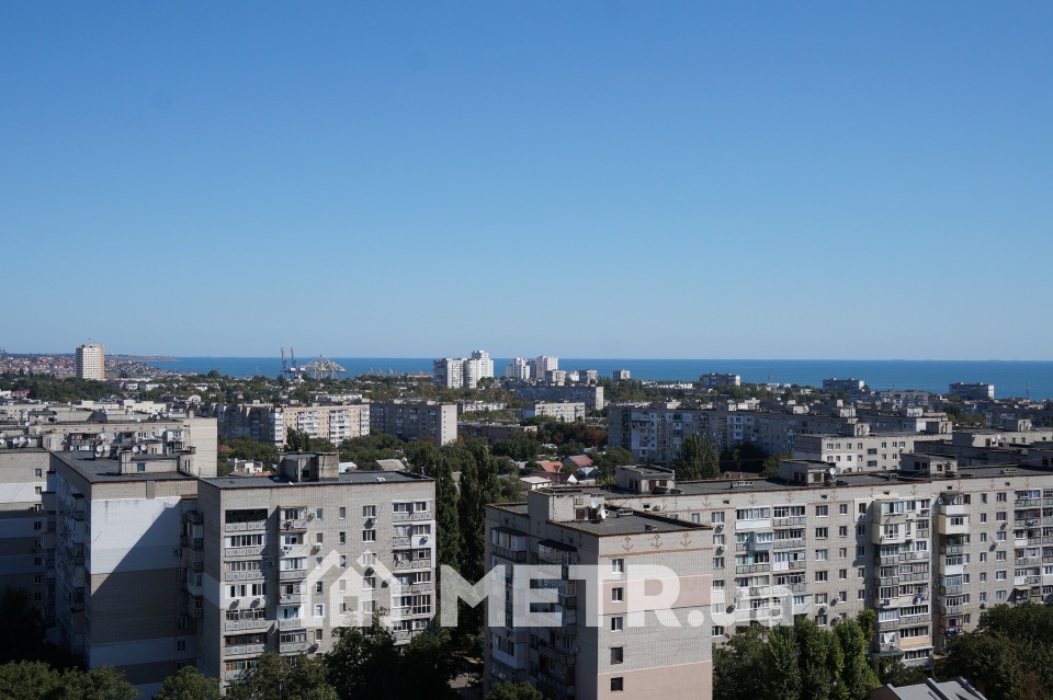 Фото Черноморска (Ильичевска) - вид на город и море