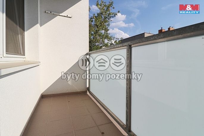 Prodej, Byt 1+1, Slaný