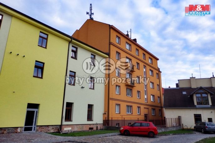 Prodej, Byt 2+1, Pardubice