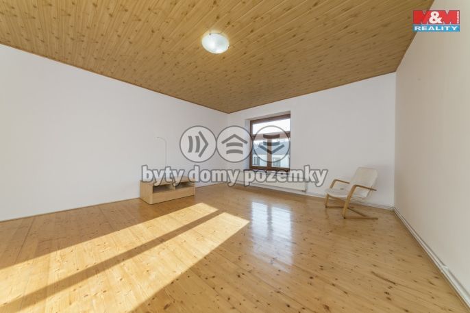 Prodej, Byt 1+1, Slaný