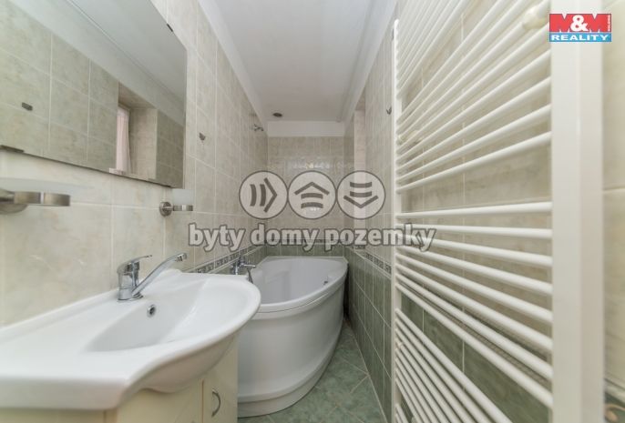 Prodej, Byt 1+1, Slaný