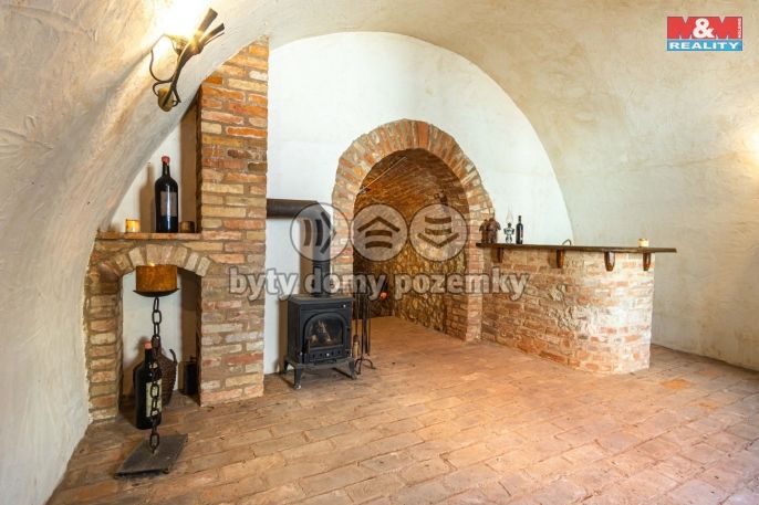 Prodej, Vinice, Bavory