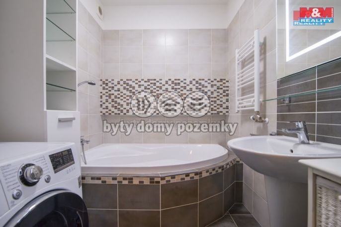 Prodej, Byt 3+kk, Pardubice