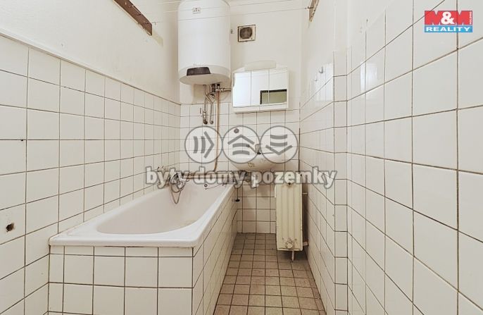 Prodej, Byt 1+1, Slaný