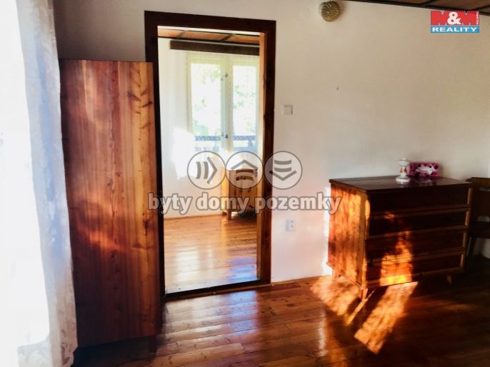 Prodej, Chata, Ptení