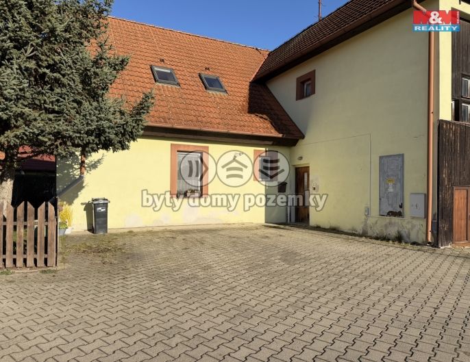 Pronájem, Byt 1+1, Staňkovice